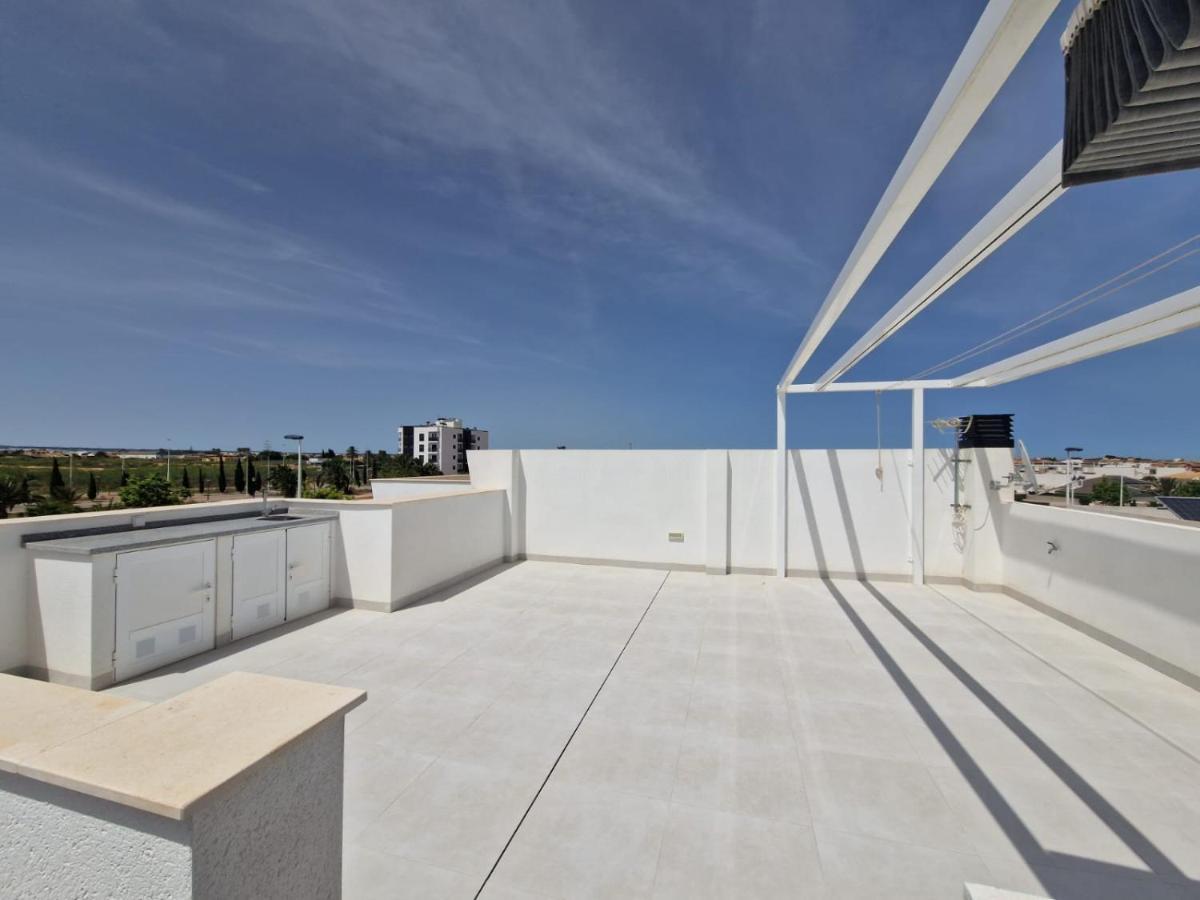 סן פדרו דל פינטר Premium Strandnaera Villa Lo Pagan -Byggd 2020 מראה חיצוני תמונה