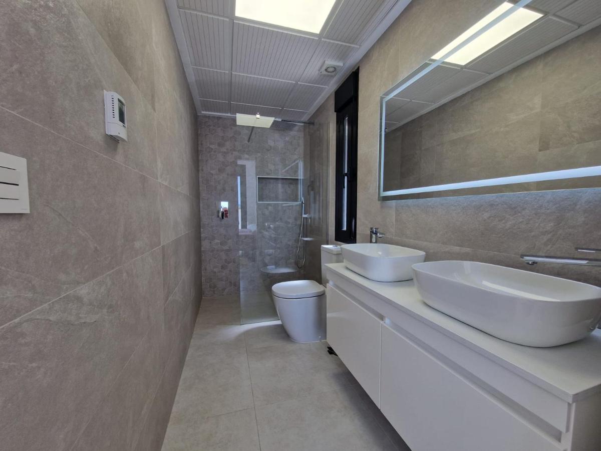 סן פדרו דל פינטר Premium Strandnaera Villa Lo Pagan -Byggd 2020 מראה חיצוני תמונה